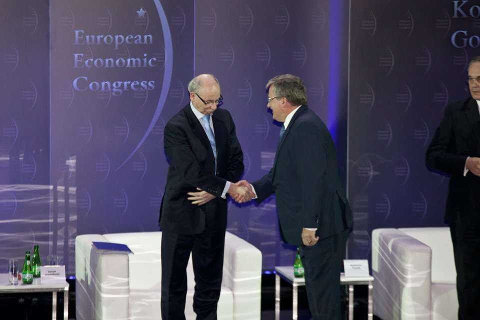 OD lewej: Komisarz UE ds. Budżetu i Programowania Finansowego Janusz Lewandowski, Prezydent RP Bronisław Komorowski. Fot. Quality Studio dla www.inzynieria.com