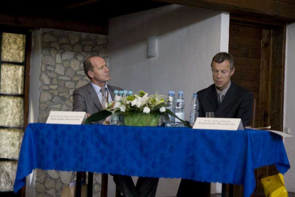 Prowadzący sesję: prof. dr hab. inż. Marian Kwietniewski, Politechnika Warszawska i dr inż. Andrzej Kolonko, Politechnika Wrocławska