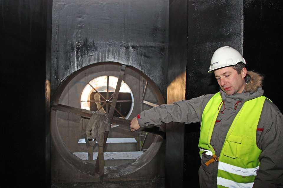 Plac budowy po zakończeniu drążenia tunelu pod Wisłą maszyną TBM.  fot. www.inzynieria.com