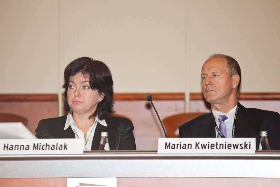 Od lewej: prof. dr hab. inż. Hanna Michalak, prof. dr hab. inż. Marian Kwietniewski / fot. inzynieria.com