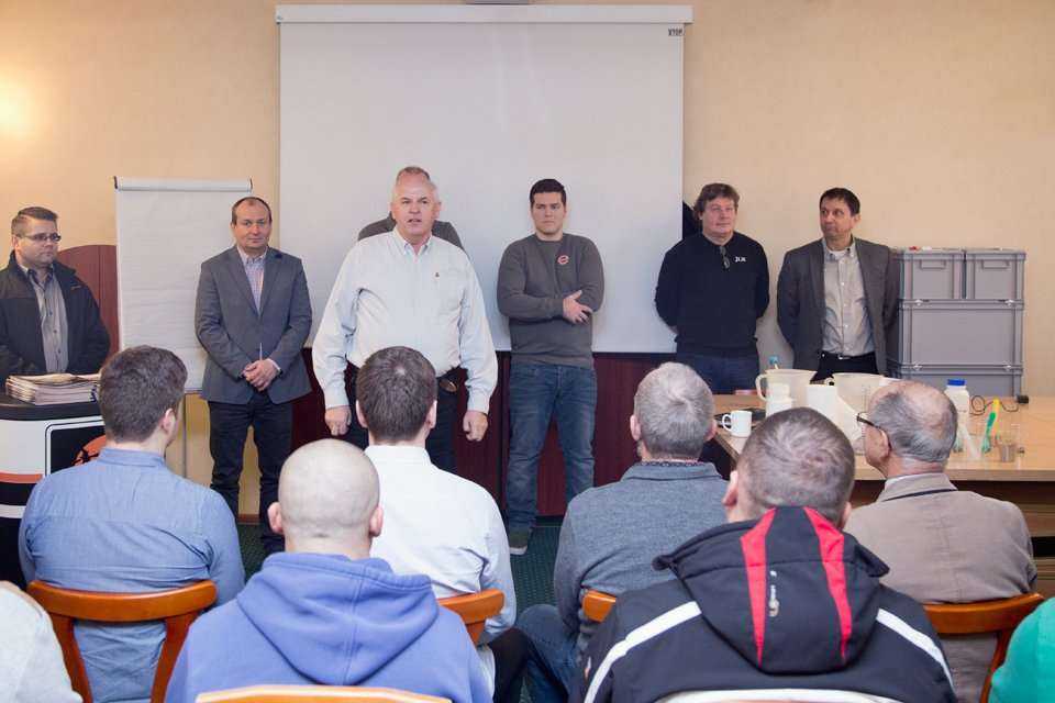 Od lewej: Karol Kwiecień, Artur Pulnik, Ireneusz Sas, Frank Ooms, Göran Lindman, Andrea Muzzi / fot. Quality Studio dla www.inzynieria.com