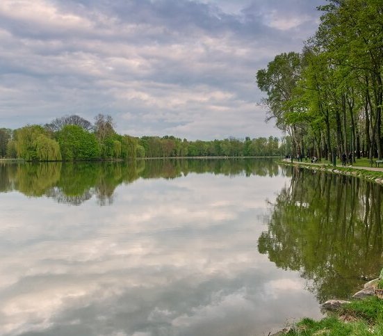 Kraków: Zalew Nowohucki – pomiary jakości wody co pół godziny