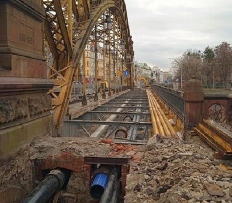 Remont zabytkowego mostu we Wrocławiu