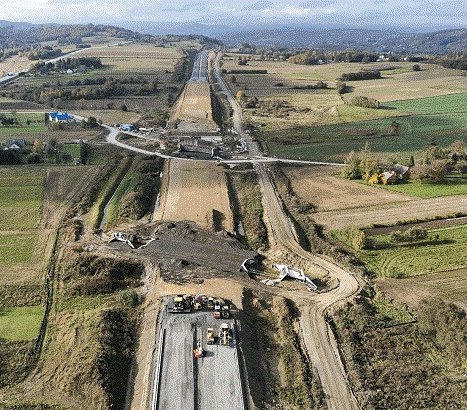 Droga ekspresowa S19. Przelot nad budową 10 km