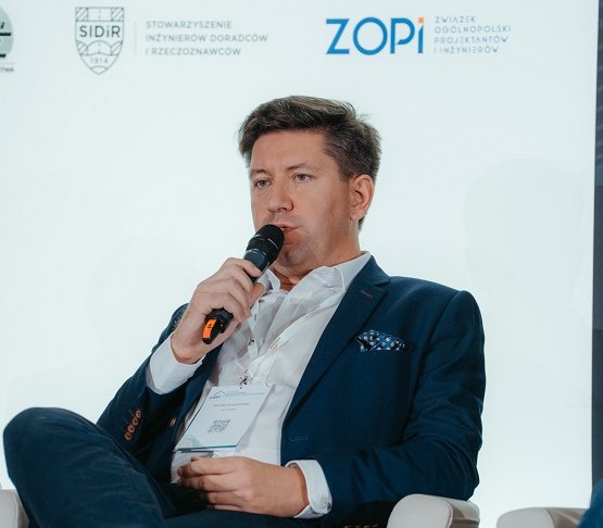 Dobre praktyki, dokumentacja i optymalizacja. Ekspert o wyzwaniach branży