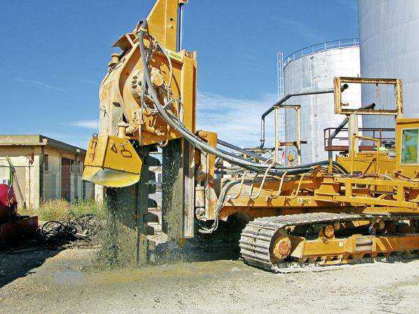 Fot. 6. Trencher